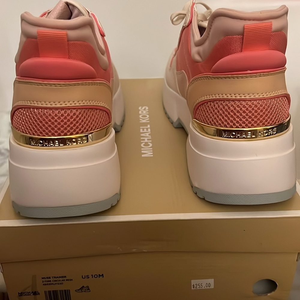 Powder pink & cream platform athletic trainer
sneaker w/ faux Gold MK plate - Picture 9 of 14